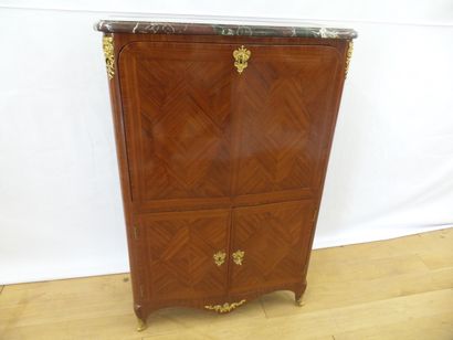 C THIBAULT
VERY NICE SECRETAIRE IN SATIN...