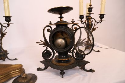 H HOUDEBINE
CHARMANTE PETITE GARNITURE EN...