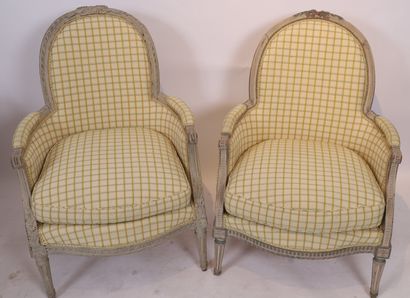 SET OF TWO LOUIS XVI ARMCHAIRS

With rounded...