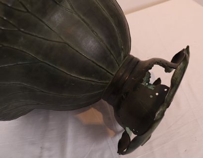 IMPORTANTE ET BELLE COUPE EN BRONZE PATINE...