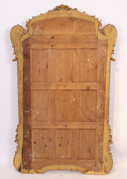 IMPORTANT AND BEAUTIFUL MIRROR WITH PARECLOSES...