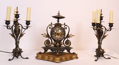 H HOUDEBINE
CHARMANTE PETITE GARNITURE EN...