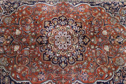 
TAPIS GRAND BIDJAR (Iran)




velours en...