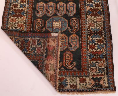 
ANCIEN KURDE IRANIEN (Nord Ouest de l'Iran)....