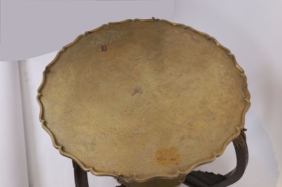 GUERIDON CHINOIS PLIANT EN BOIS MOULURE ET...