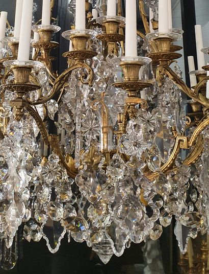 VERY IMPORTANT CHANDELIER WITH THIRTY LIGHTS...