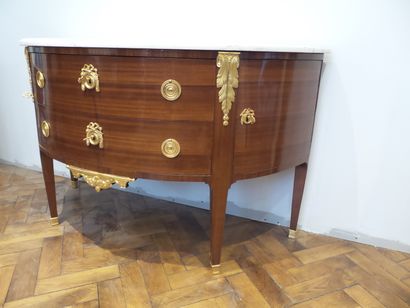 LARGE AND BEAUTIFUL HALF-MOON CHEST OF DRAWERS...