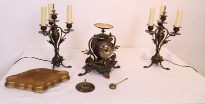 H HOUDEBINE
CHARMANTE PETITE GARNITURE EN...