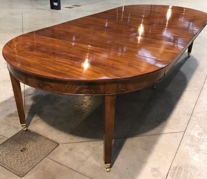 RARE AND LARGE DIRECTOIRE DINING TABLE In...