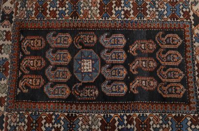 
ANCIEN KURDE IRANIEN (Nord Ouest de l'Iran)....