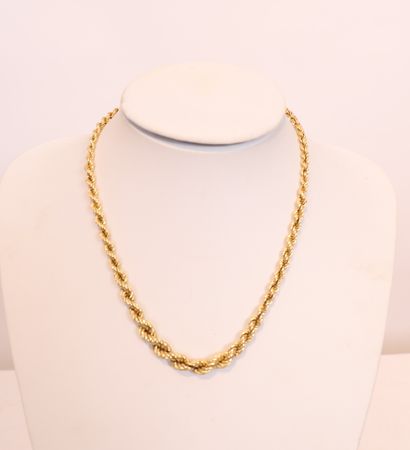 COLLIER EN OR

Poids : 11 grs