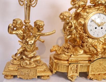 EXCEPTIONELLE ET MONUMENTALE GARNITURE DE...