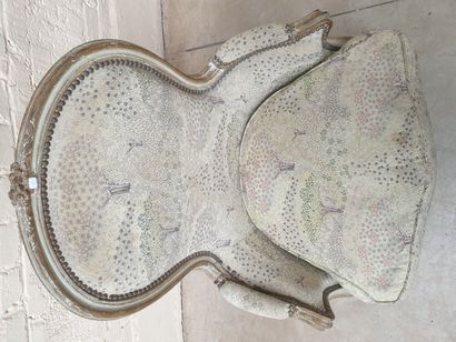 TWO SHEPHERDS' CHAIRS OF THE SAME MODEL IN...