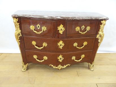 VERY BEAUTIFUL CHEST OF DRAWERS IN AMARANTH...