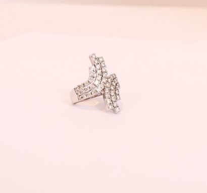 Bague montre or blanc

Poids : 6 grammes