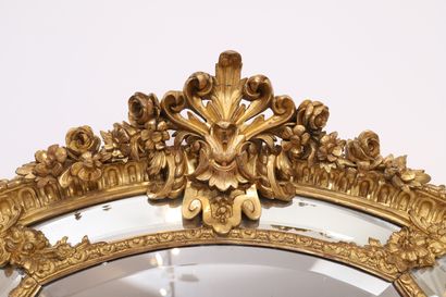 IMPORTANT AND BEAUTIFUL MIRROR WITH PARECLOSES...