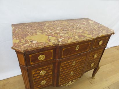 CHARMING LITTLE RECTANGULAR CHEST OF DRAWERS...