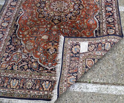 
TAPIS GRAND BIDJAR (Iran)




velours en...