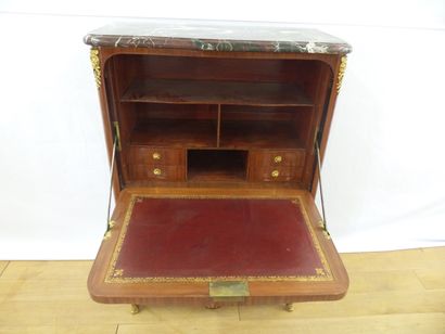 C THIBAULT
VERY NICE SECRETAIRE IN SATIN...