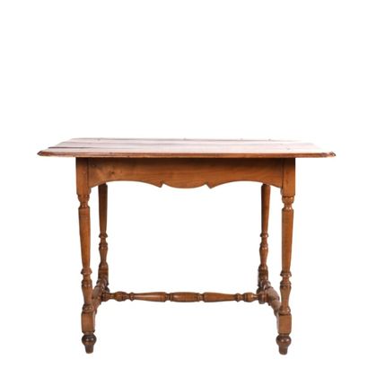LOUIS XIII STYLE Table in molded and turned...
