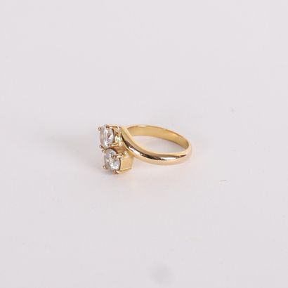TOI MOI RING
Gold-colored metal ring set...