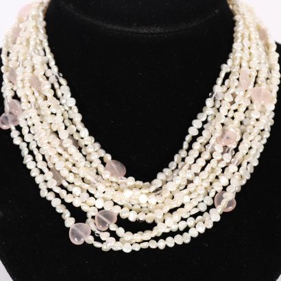 FRESHWATER PEARL STRING CHOKER NECKLACE
Necklace...