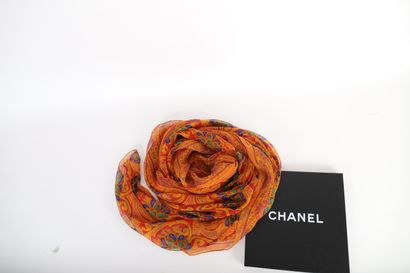 CHANEL
Silk shawls with floral and foliage...