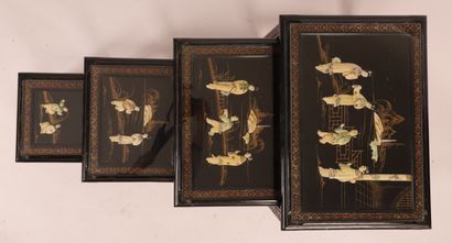 SET OF FOUR JAPANESE GIGOGNE TABLES, 1st...