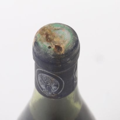 1 Btl Vosne Romanée 1980 Edgar d'Espelot
Capsule...