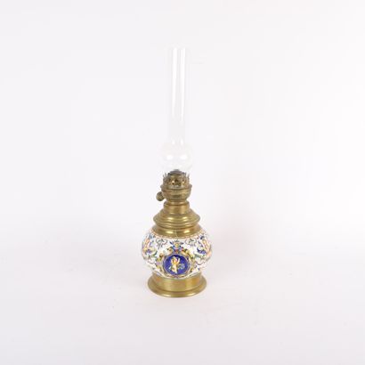 GIEN EARTHENWARE OIL LAMP MATADOR 15
Gien-glazed...