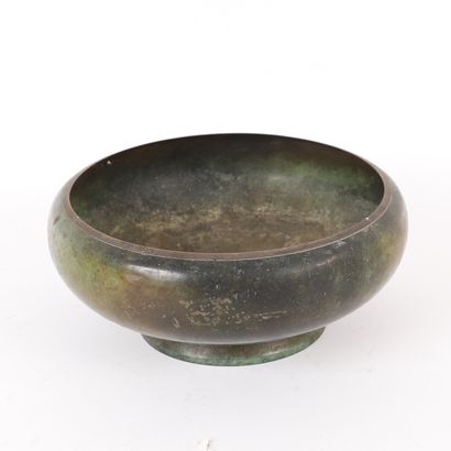 ANTIQUE METAL BOWL
Diameter: 25 cm
Used condition,...