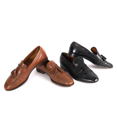 SET OF TWO PAIRS OF MOCCASINS
Two pairs of...
