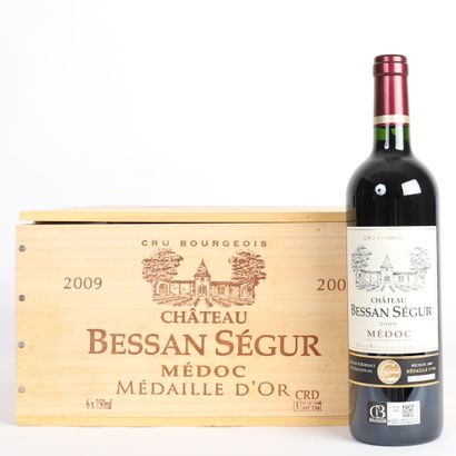 1 Wooden case 6 bltes of Château Bessan Ségur...