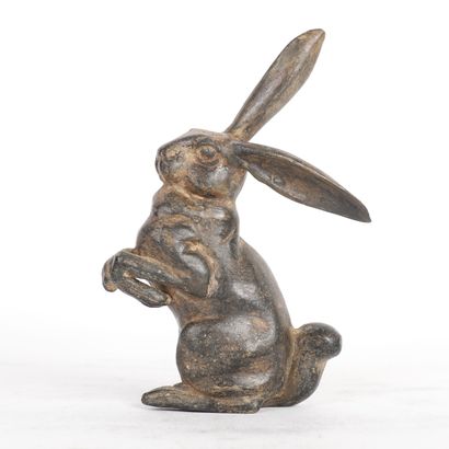 SITTING HARE