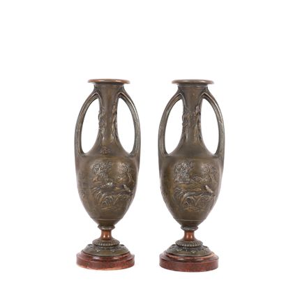 PAIR OF VASES after François MOREAU (1858-1931)
Regula...