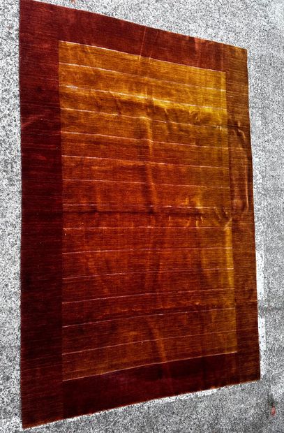 LARGE MODERN ORIENTAL RUG
Modern hand-knotted...