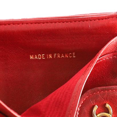 RED CHANEL LEATHER WALLET
Red Chanel leather...