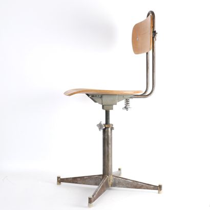 SMALL CRAFT CHAIR, 20th CENTURY
Dimensions:...