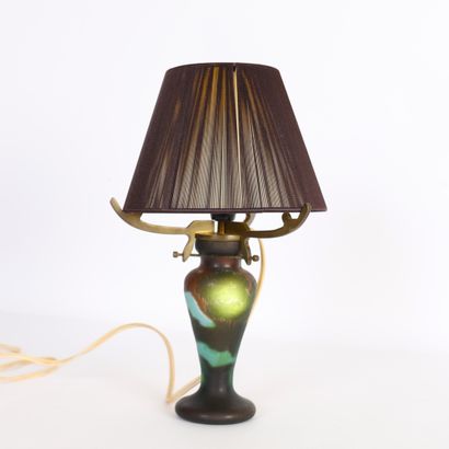 GALLÉ TYPE TABLE LAMP Glass base. Signed...