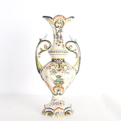 BLOIS EARTHENWARE VASE
Cream earthenware...