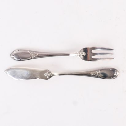 ART DE LA TABLE - NICE SET OF PIECES 
In...