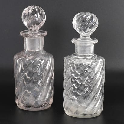 SET OF FOUR PERFUM BOTTLES, 