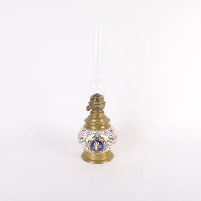 GIEN EARTHENWARE OIL LAMP MATADOR 15
Gien-glazed...