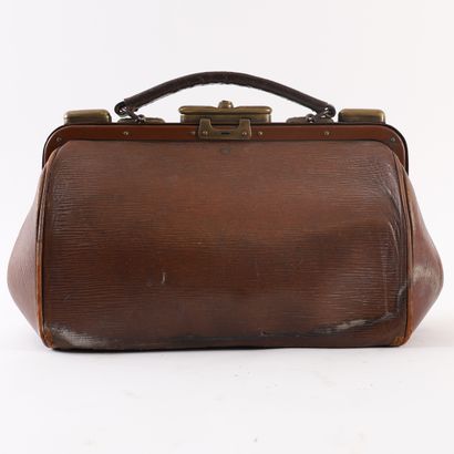 VINTAGE GLADSTONE DOCTOR'S BAG, 20th CENTURY
Brown...