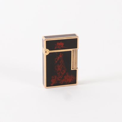 SET OF TWO DUPONT LIGHTERS
- Gold-plated...