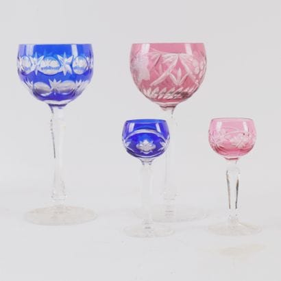 SET OF 5 CRYSTAL WINE GLASSES AND 3 LIQUEUR...