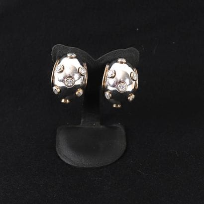 PAIR OF SILVER HOOP EARRINGS
Pair of vintage...