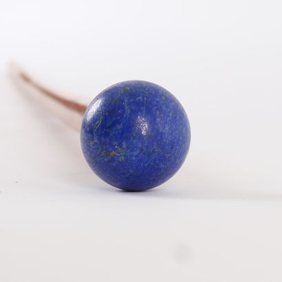SODALITE CANE, XXth CENTURY
Natural wood...