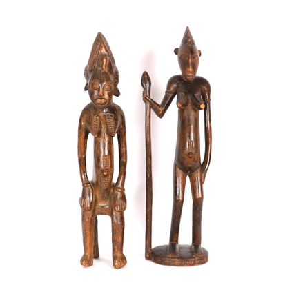 PAIR OF AFRICAN STATUES
Statues representing...