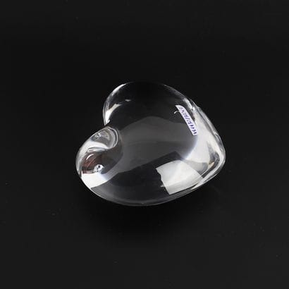 SET OF TWO PAPERWEIGHTS, BACCARAT
Crystal...